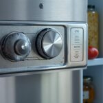 découvrez les principales raisons pour lesquelles votre réfrigérateur ne refroidit plus et comment identifier rapidement les problèmes pour éviter la perte de vos aliments.